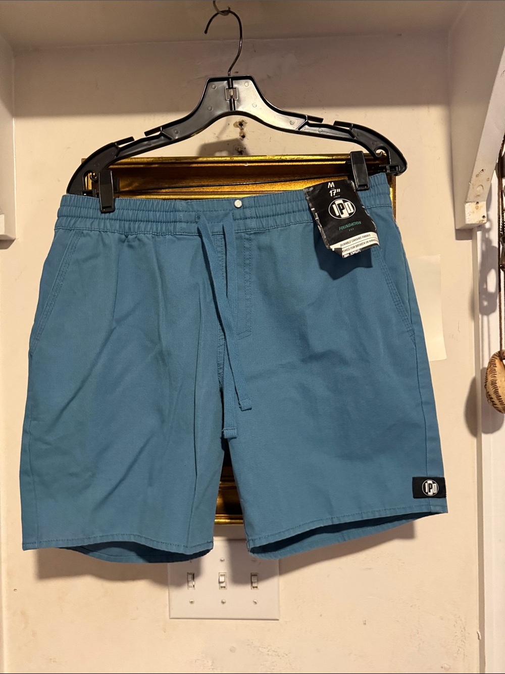 IPD INTERNATIONAL PRO DESIGNS SURFWEAR MENS COTTON WALKSHORT M new with tags
